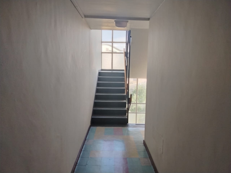 1 Bedroom Property for Sale in Bellville Central Western Cape